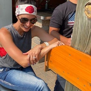 Meet your Posher, Jenna